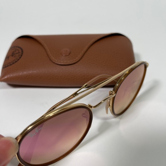 Ray-Ban Gold Round Sunglasses EUC main image 16